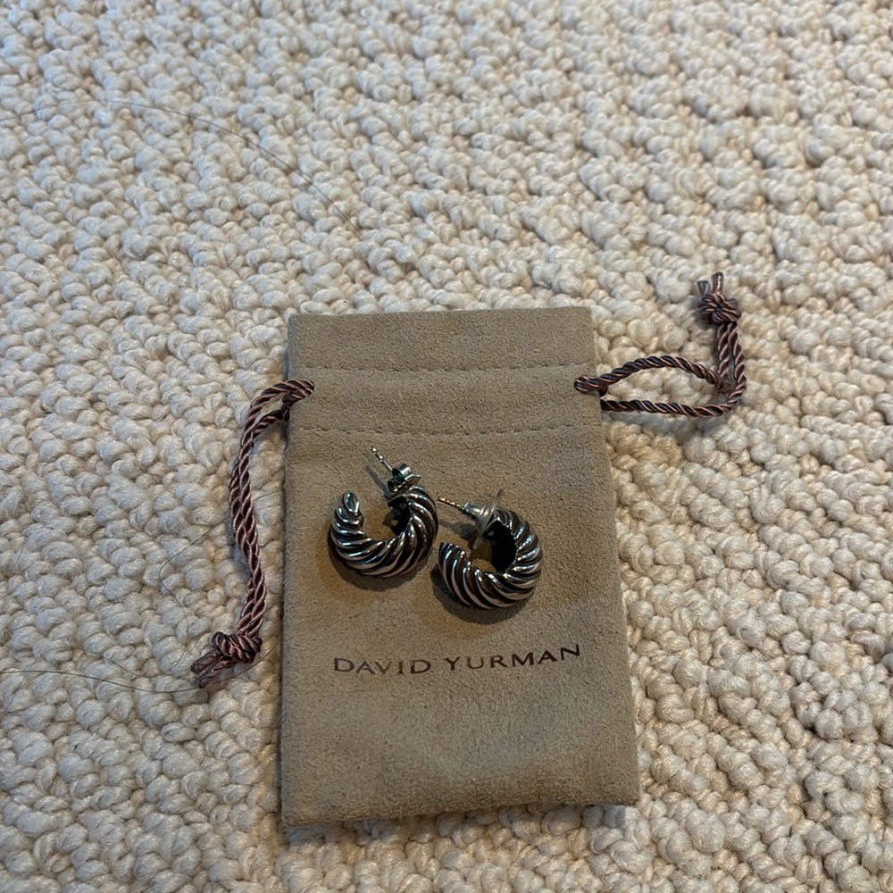 David yurman earrings